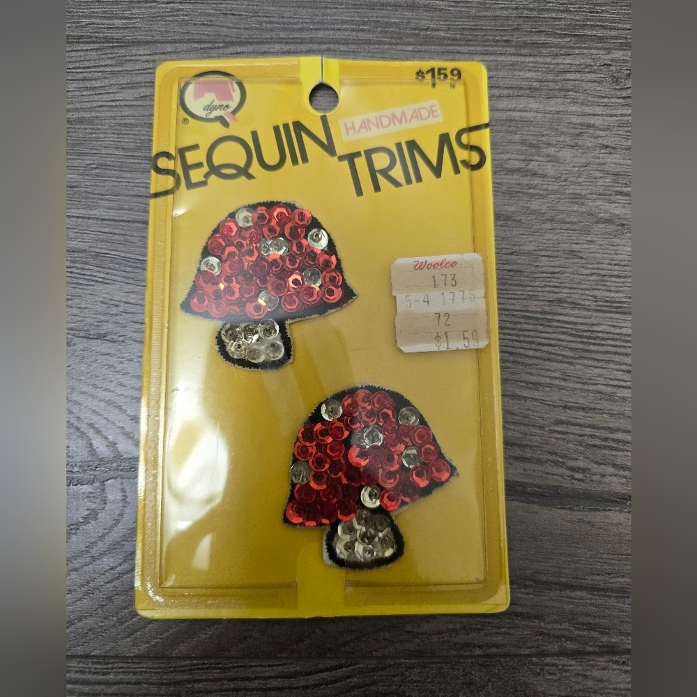 Vintage Dyno Brand Sew On Sequin Trims Mushroom Patches Applique